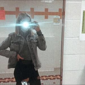 Meet your Posher, Haylee